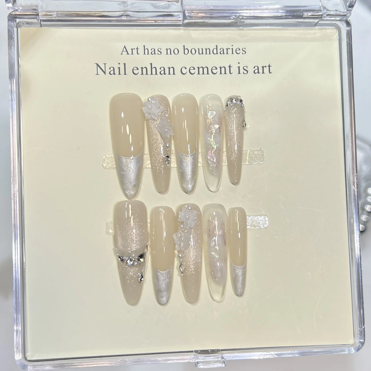 Press-On Nail Set Elegant Floral & Silver Accents