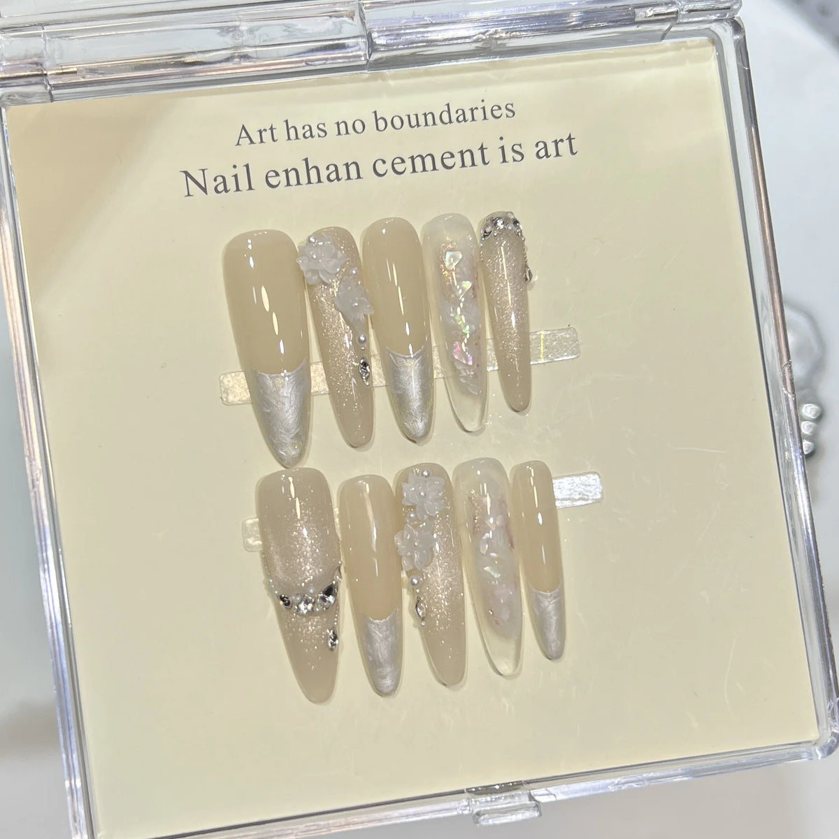 Press-On Nail Set Elegant Floral & Silver Accents
