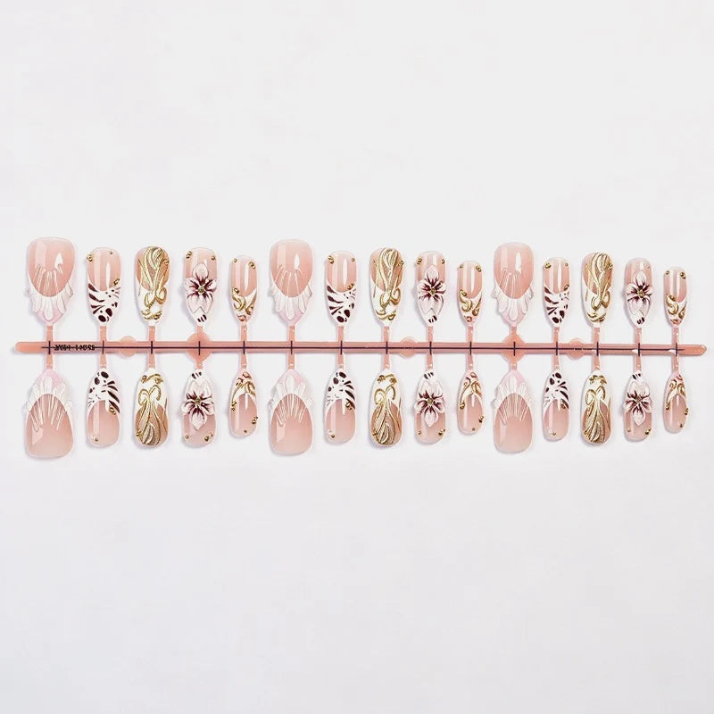 Press-On Nail Set Elegant Gold Accents Easy-Apply & Reusable