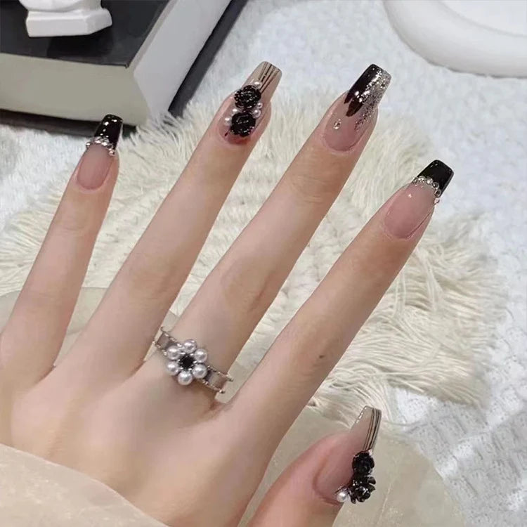 Press-On Nail Set Embellished Black Reusable