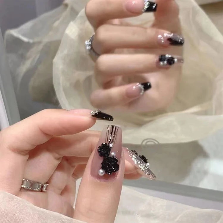 Press-On Nail Set Embellished Black Reusable