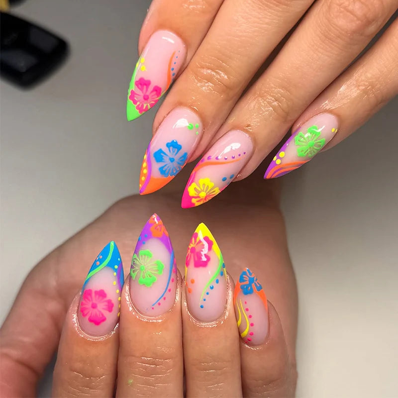 Press-On Nail Set Exotic Floral & Reusable