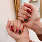 Press-On Nail Set Festive Designs 24-Piece Adhesive Sheets