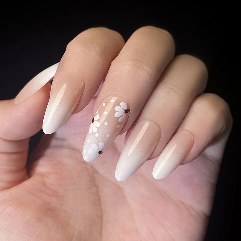 Press-On Nail Set Festive Designs & Gel Polish