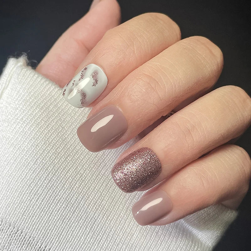 Press-On Nail Set Festive Designs Gel Polish & Buffing Strips