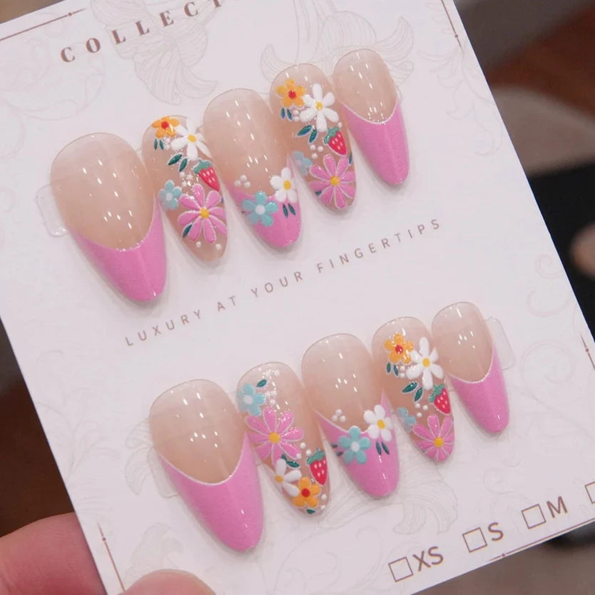 Press-On Nail Set Floral 24-Piece Custom Fit