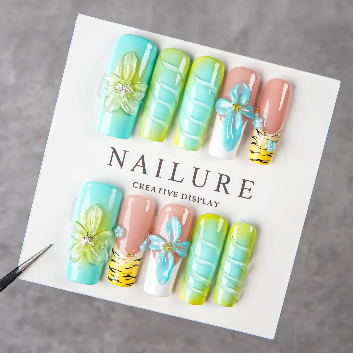 Press-On Nail Set Floral & Abstract Designs Durable Glossy