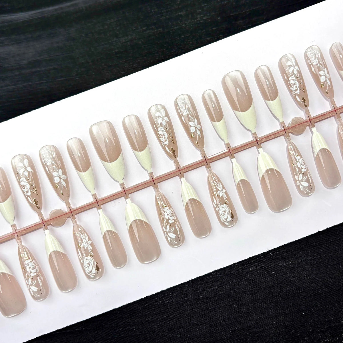 Press-On Nail Set Floral Accent No Glue