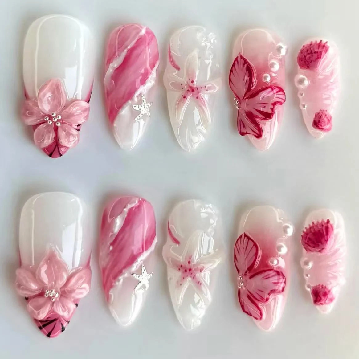 Press-On Nail Set Floral Accents Glossy Finish