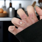 Press-On Nail Set Floral Accents Peel & Press Reusable