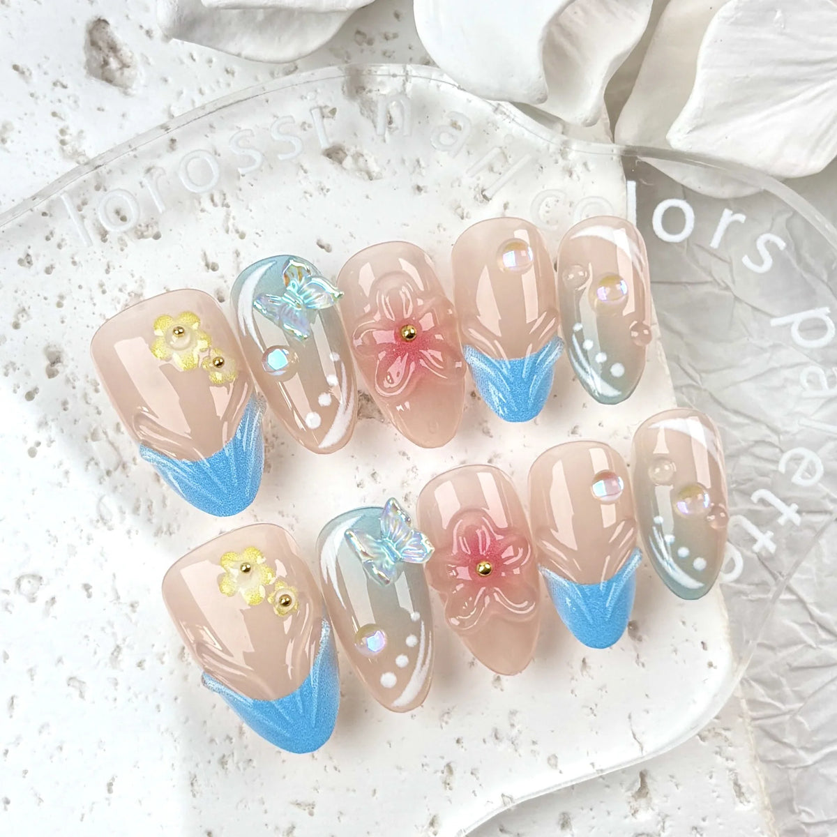 Press-On Nail Set Floral Art Reusable & Comfortable Fit