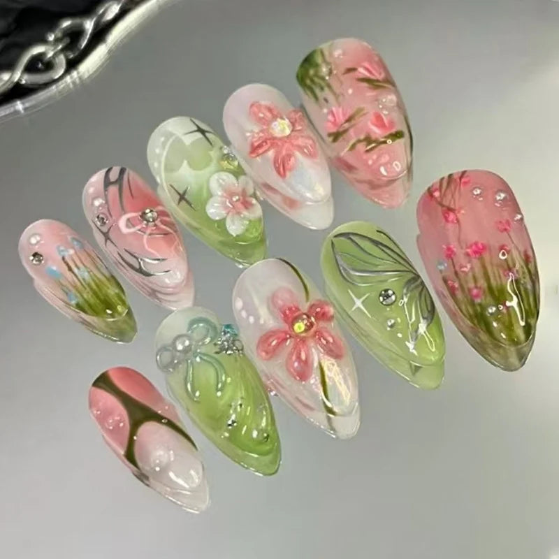 Press-On Nail Set Floral & Artistic Quick Application