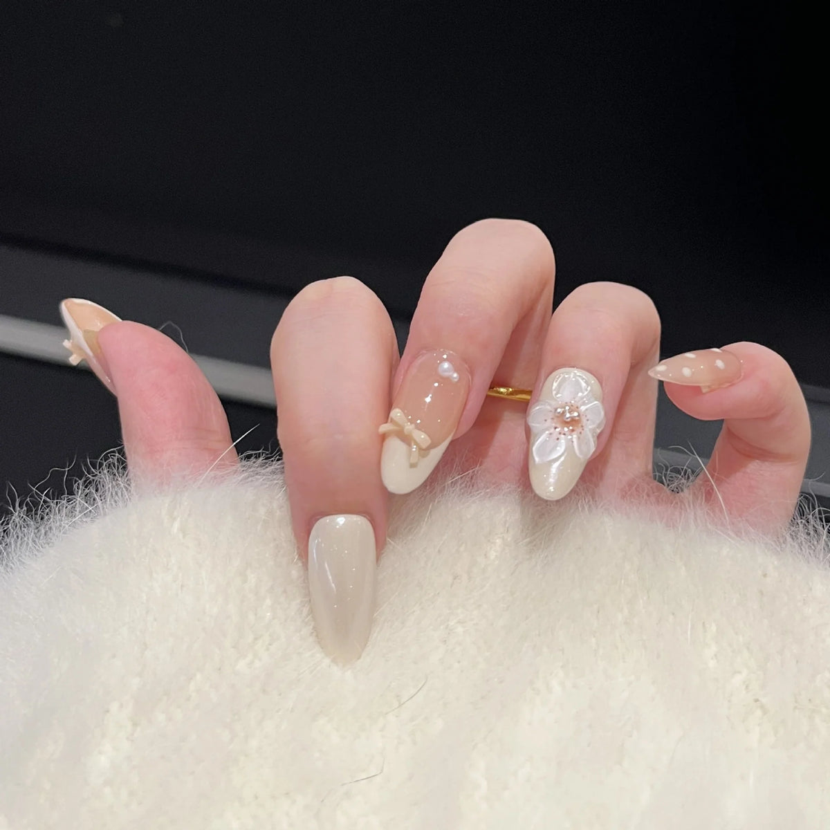 Press-On Nail Set Floral & Bow Accents Salon-Quality Application