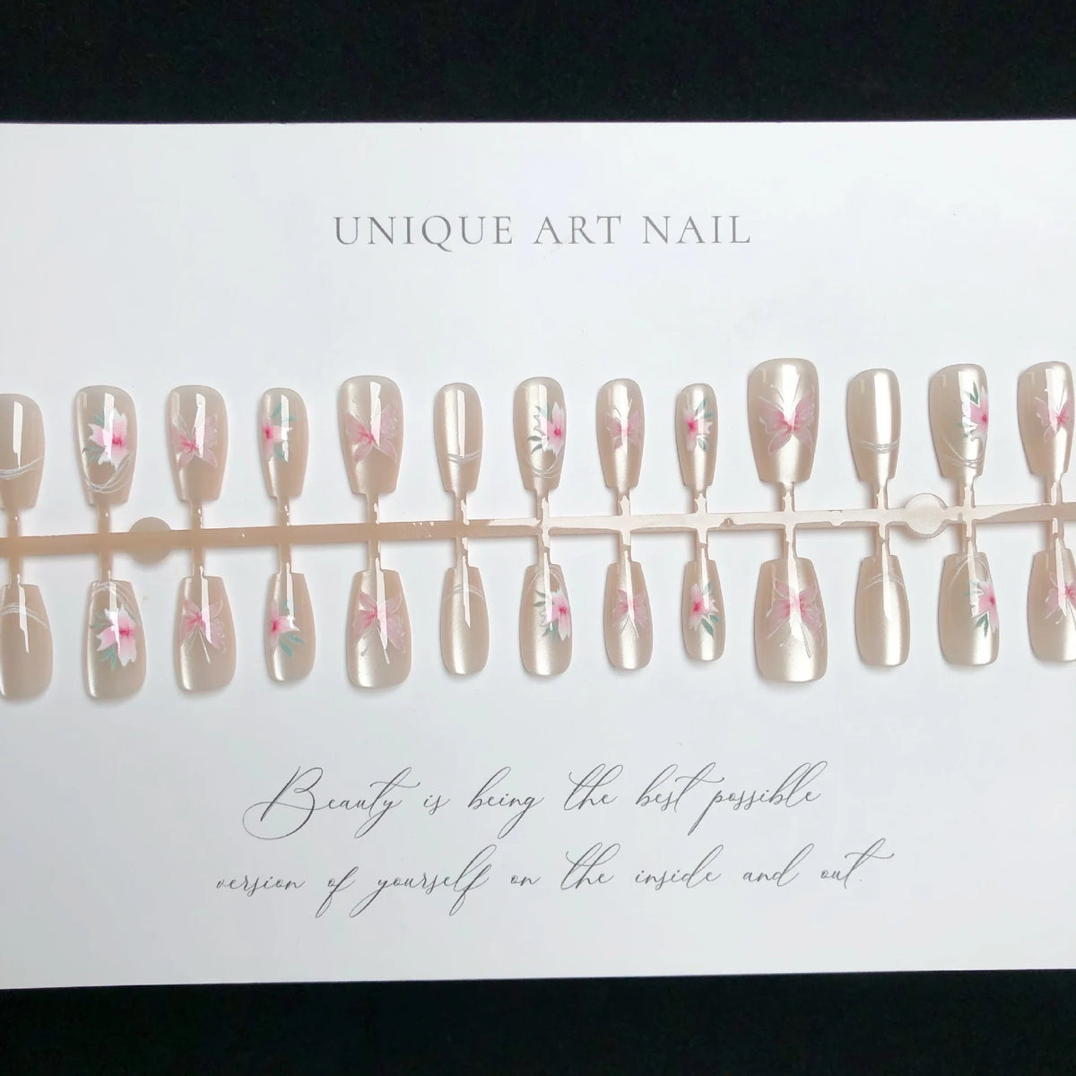 Press-On Nail Set Floral & Butterfly Designs 30-Piece