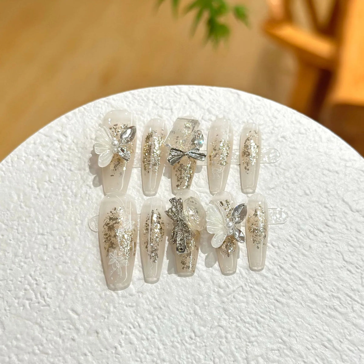 Press-On Nail Set Floral & Butterfly Designs Salon-Quality Finish