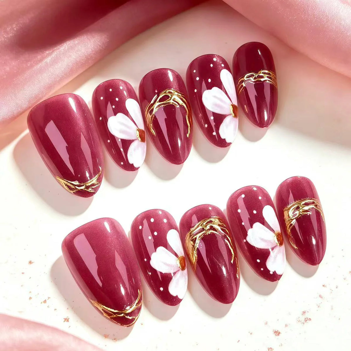 Press-On Nail Set Floral Design Adhesive Tabs Multiple Sizes