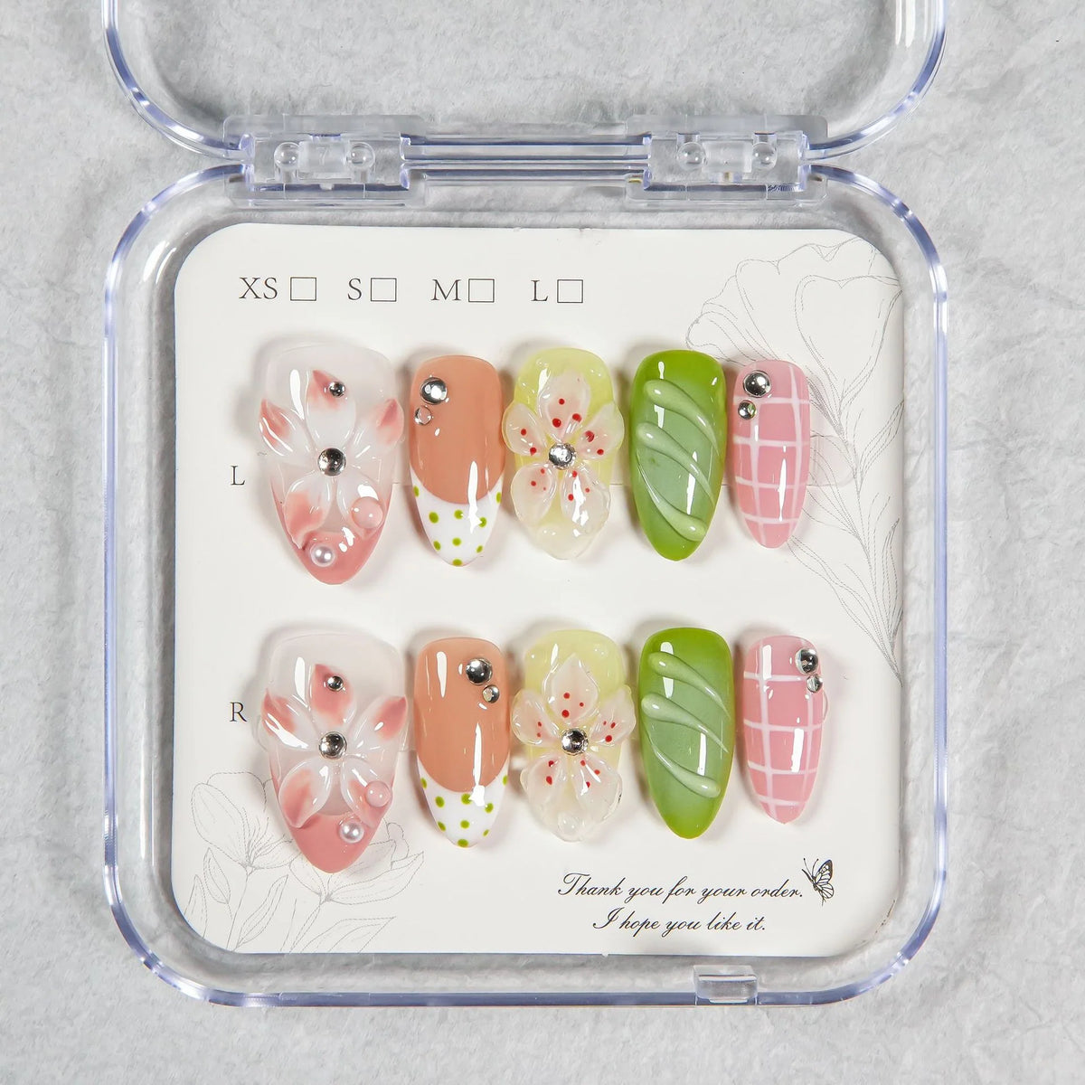 Press-On Nail Set Floral Design Custom Fit