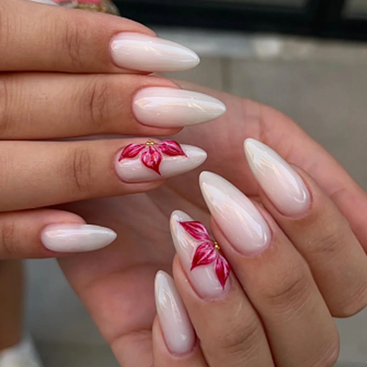 Press-On Nail Set Floral Design Dark Blue Easy Application