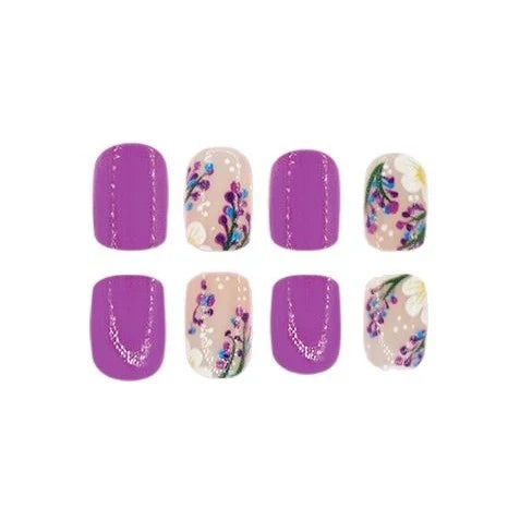 Press-On Nail Set Floral Design Durable & Easy Application