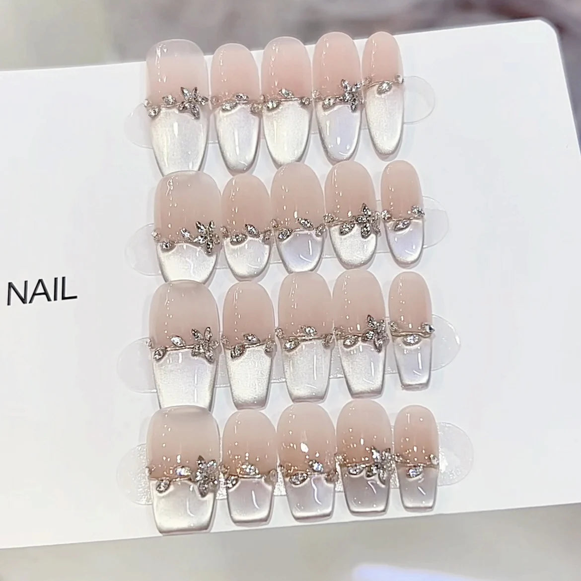 Press-On Nail Set Floral Design Easy Adhesive & Multiple Sizes