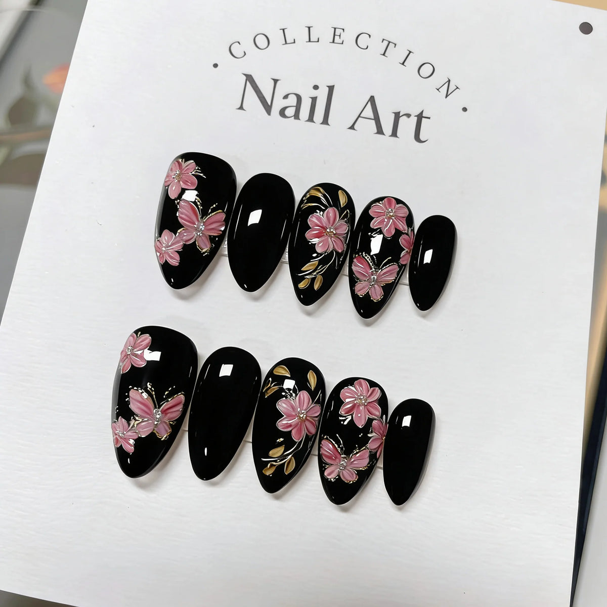 Press-On Nail Set Floral Design & Easy Application