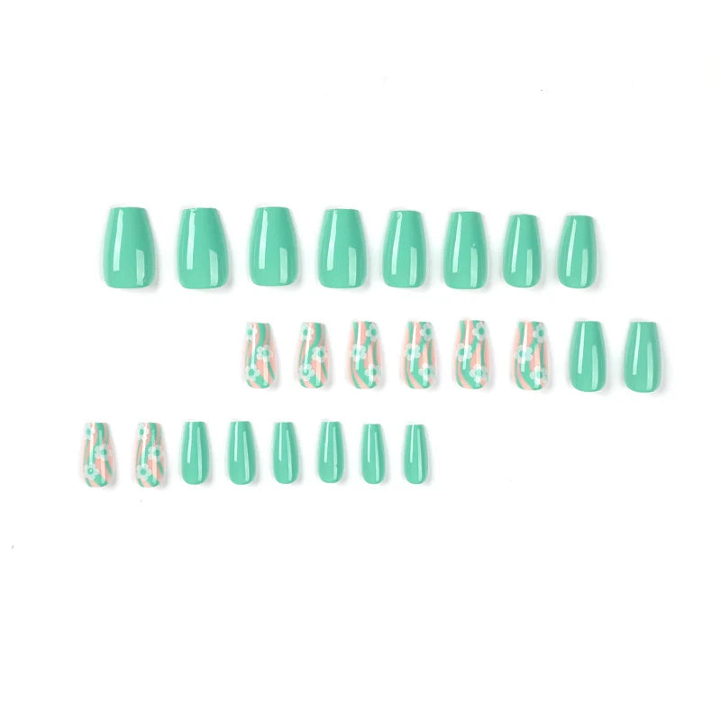 Press-On Nail Set Floral Design Easy Application