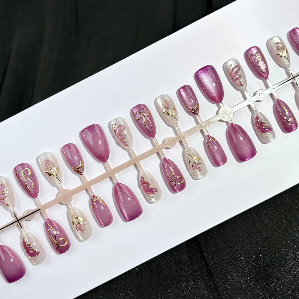 Press-On Nail Set Floral Design Easy Application