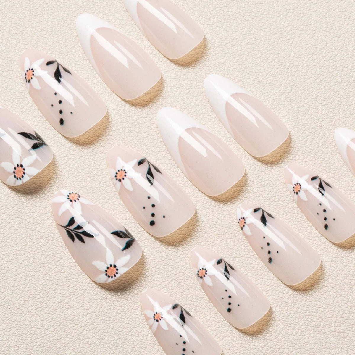 Press-On Nail Set Floral Design Easy Application