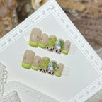 Press-On Nail Set Floral Design Easy Application