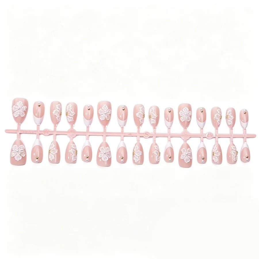 Press-On Nail Set Floral Design & Easy Application