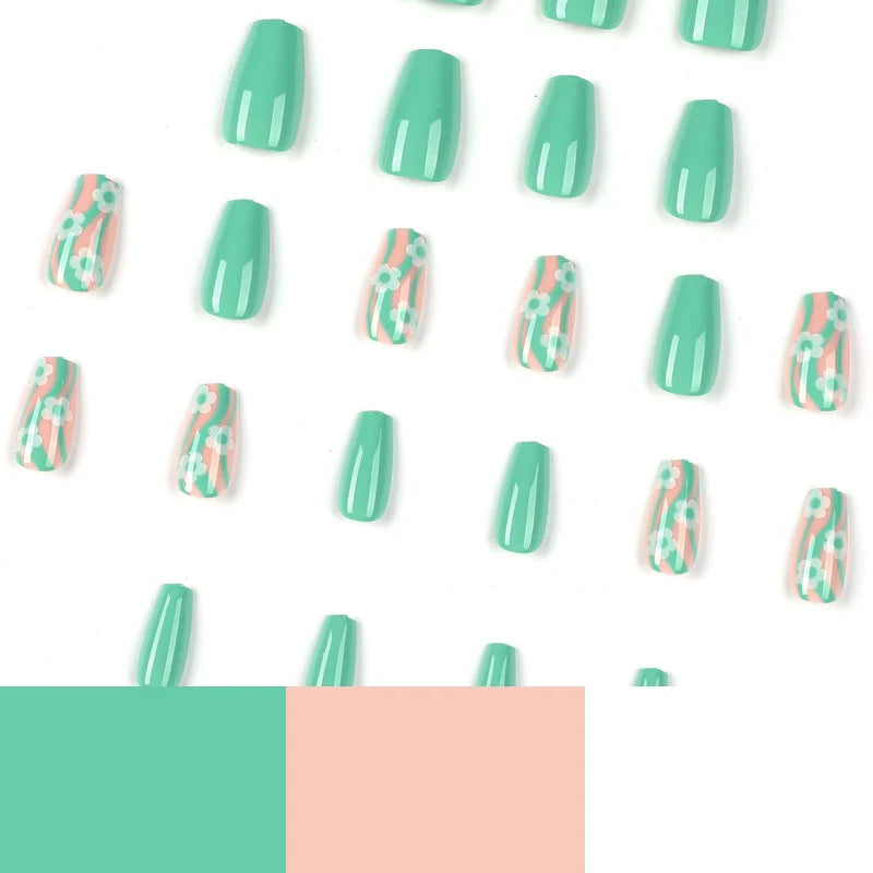 Press-On Nail Set Floral Design Easy Application