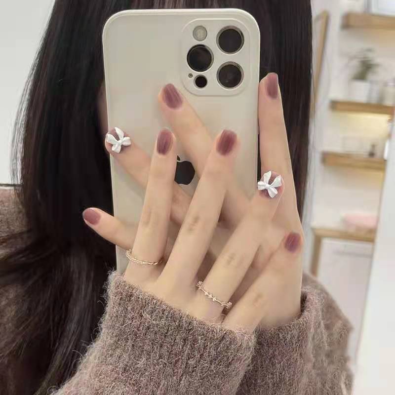Press-On Nail Set Floral Design & Easy-Apply Adhesive