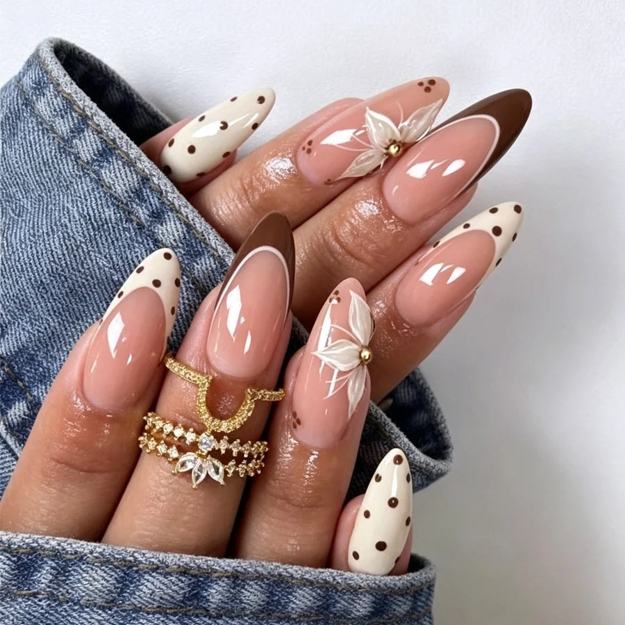 Press-On Nail Set Floral Design Glossy Accents