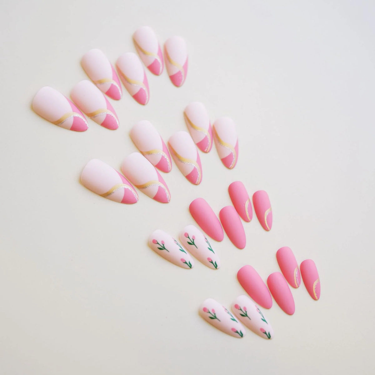 Press-On Nail Set Floral Design Glue-On Long-Lasting