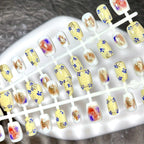Press-On Nail Set Floral Design & Gold Accents
