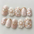 Press-On Nail Set Floral Design Gold Accents Peel-And-Stick