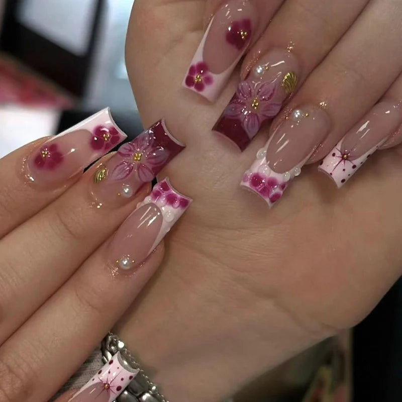 Press-On Nail Set Floral Design Long-Lasting & Reusable