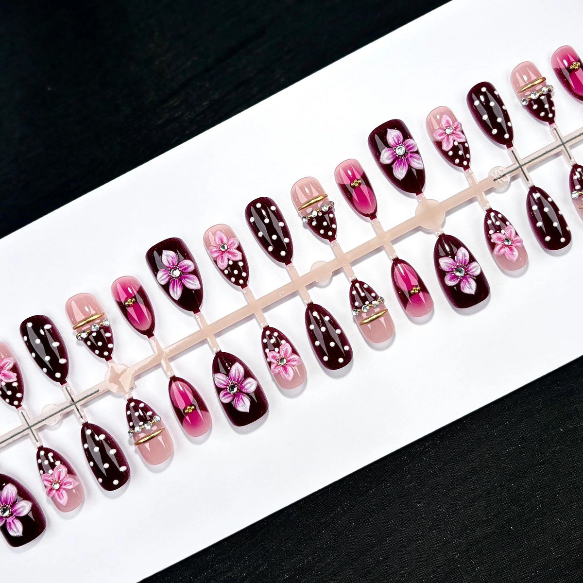 Press-On Nail Set Floral Design Long Lasting Wear