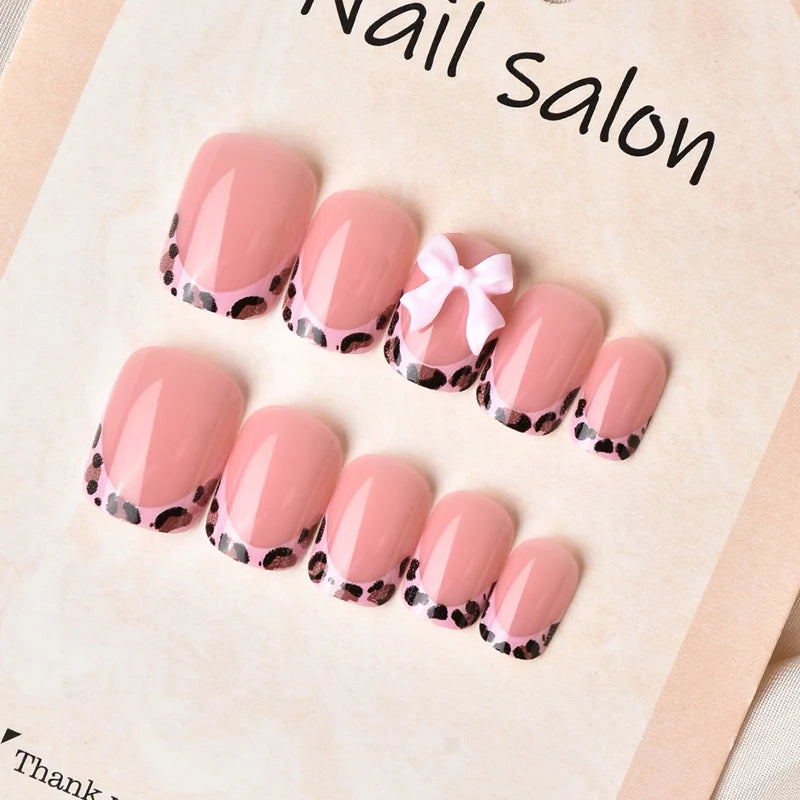 Press-On Nail Set Floral Design Peel & Apply Long-Lasting