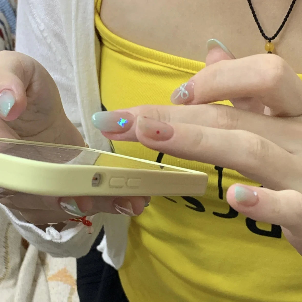 Press-On Nail Set Floral Design Peel & Stick