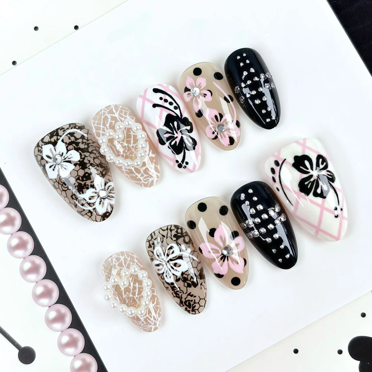 Press-On Nail Set Floral Design Peel & Stick Long-Lasting
