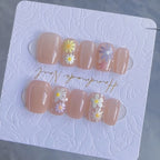 Press-On Nail Set Floral Design Pink Cat's Eye