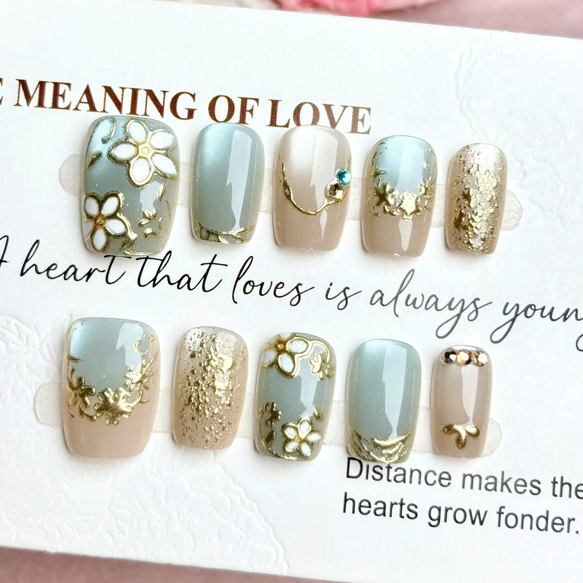 Press-On Nail Set Floral Design Quick Application & Reusable