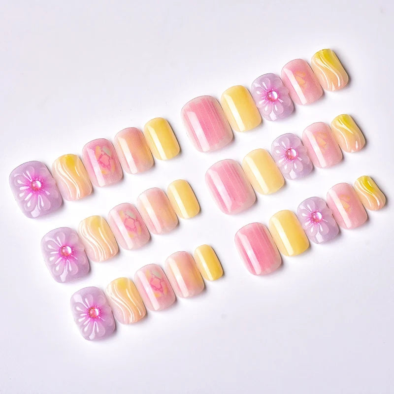 Press-On Nail Set Floral Design & Reusable
