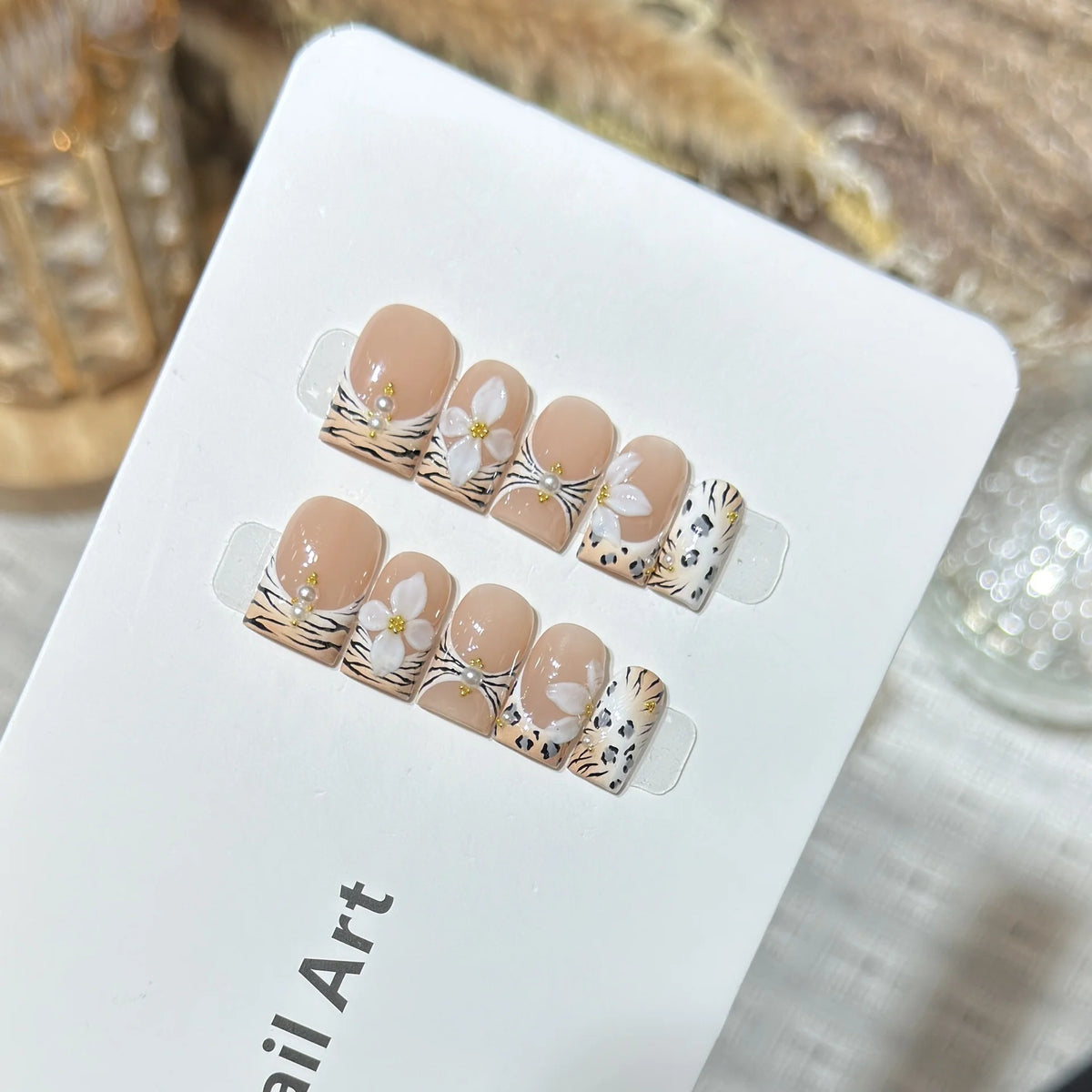 Press-On Nail Set Floral Design Reusable Comfortable Fit