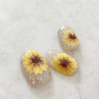 Press-On Nail Set Floral Design Reusable & Glue-Free