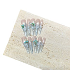 Press-On Nail Set Floral Design Reusable & Quick Application