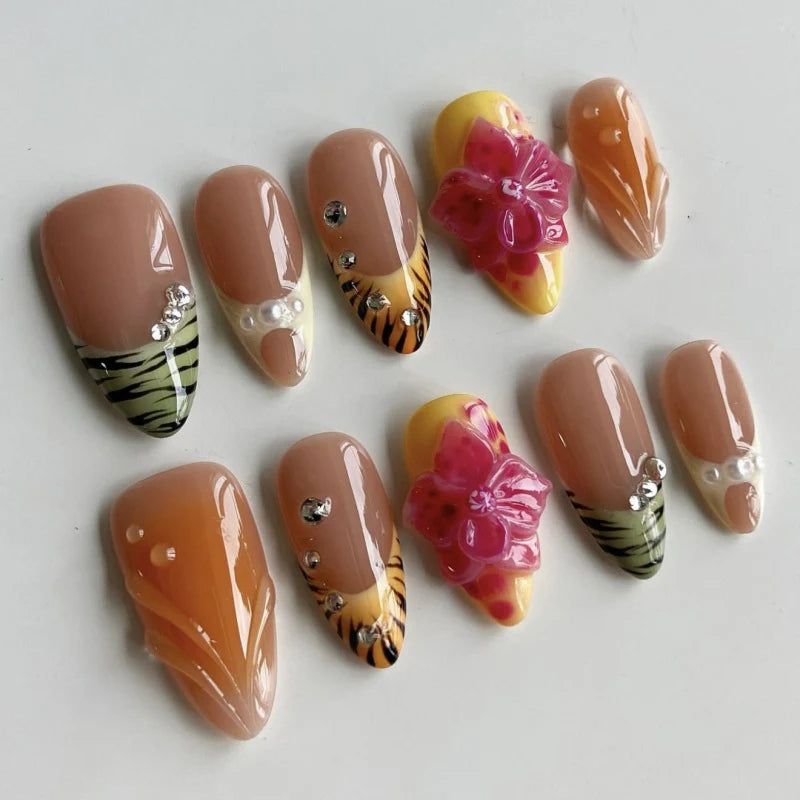 Press-On Nail Set Floral Design & Rhinestones