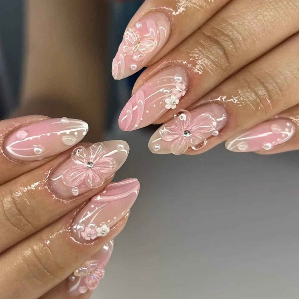 Press-On Nail Set Floral Design & Rhinestones