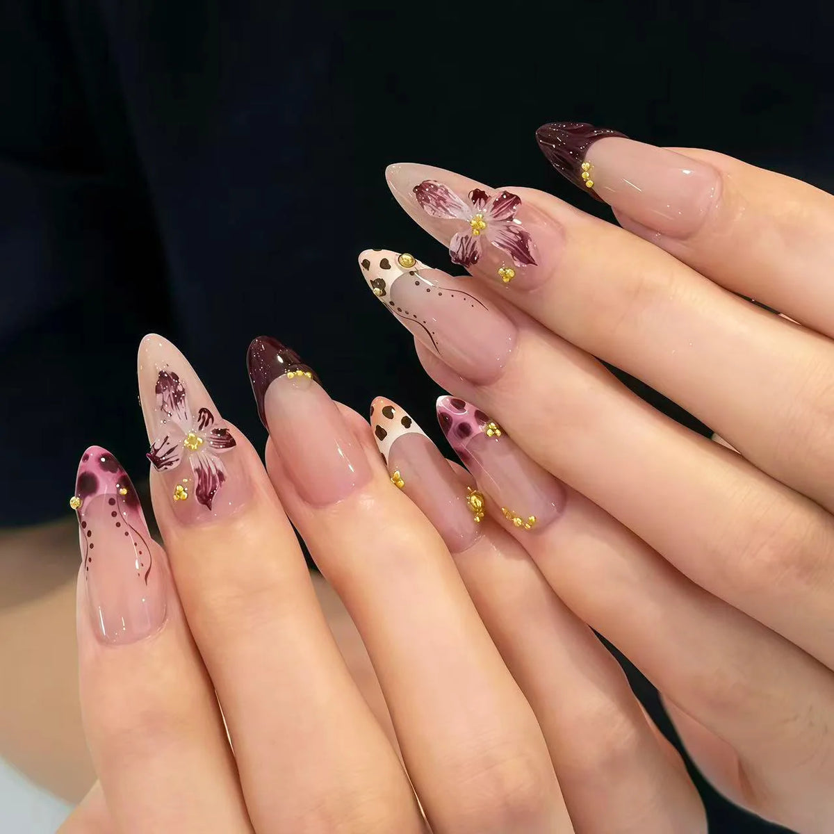 Press-On Nail Set Floral Design Salon-Quality Finish